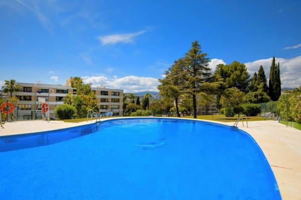 Estudio en avenida del Prado, 16