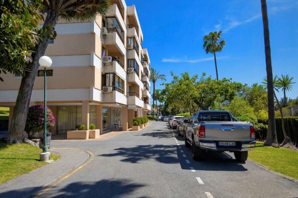 Estudio en avenida del Prado, 16