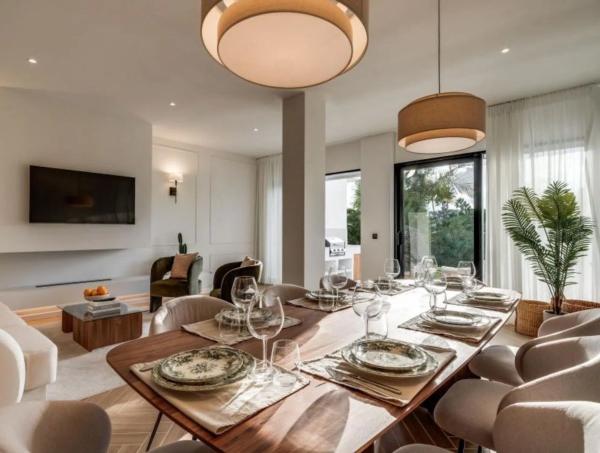 Chalet adosado en calle Al-andalus