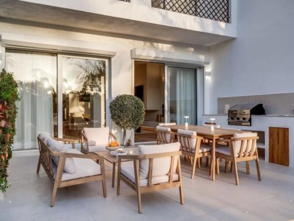 Chalet adosado en calle Al-andalus