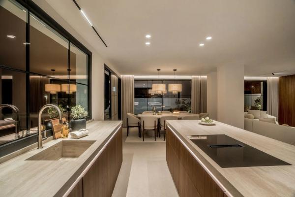 Chalet pareado en Urbanizacion Nva Andalucia Aloha, 38 -a