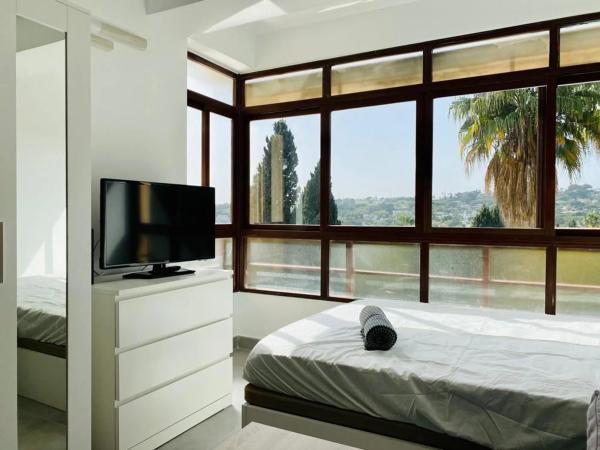 Estudio en Torres de Aloha, 6