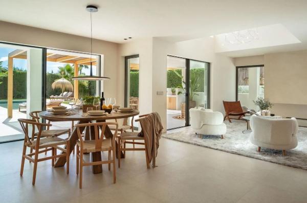 Casa independiente en avenida del Prado