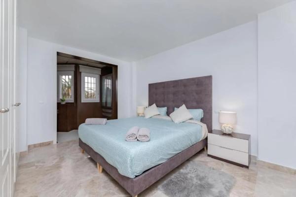 Chalet adosado en calle Almogía s/n