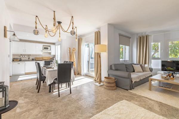 Piso en Barrio La Dama de Noche-La Alzambra