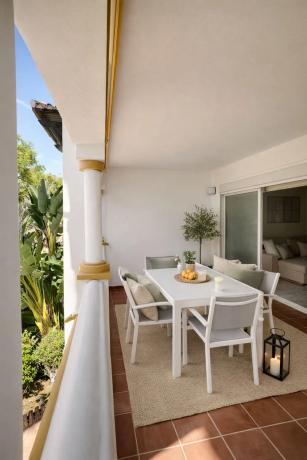 Piso en avenida Príncipe Salman, 109