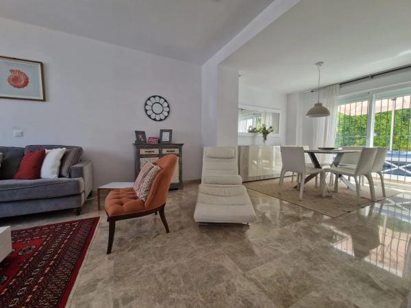 Chalet adosado en Urbanización Los Naranjos de Marbella, 6