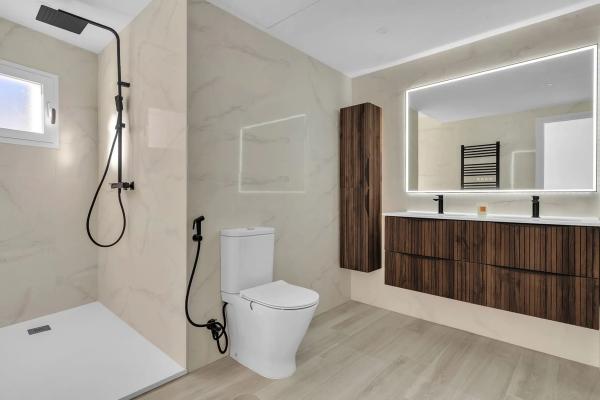 Piso en calle Real, 1 Block