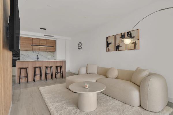 Piso en calle Real, 1 Block