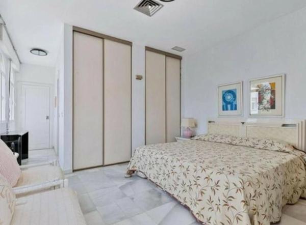 Casa independiente en calle Arcadia