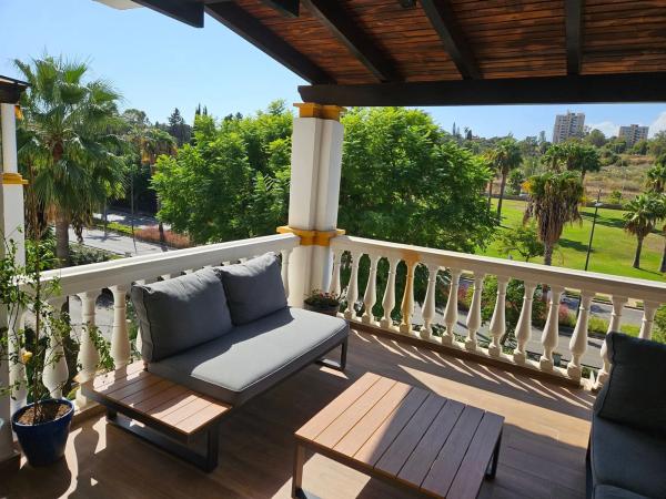 Piso en avenida Príncipe Salman A-1, 13