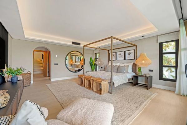 Casa independiente en avenida Calderón de la Barca, 10