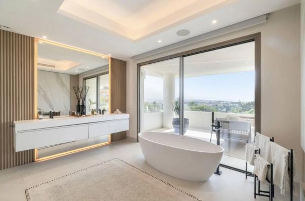 Chalet adosado en calle Real