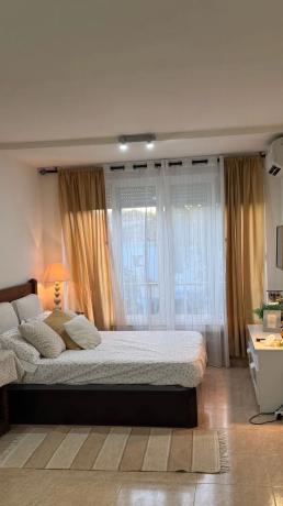 Estudio en plaza Pedro Antonio de Alarcón, 1