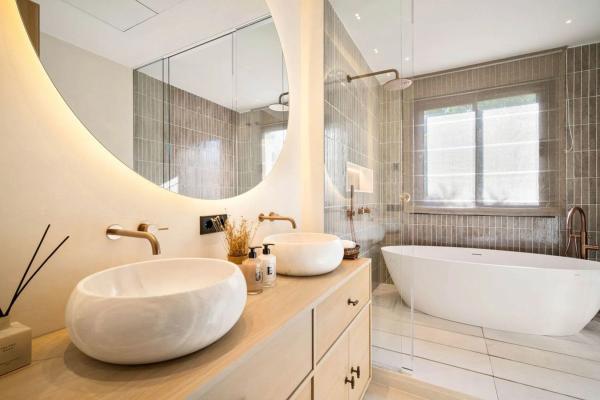 Casa independiente en calle Escorial