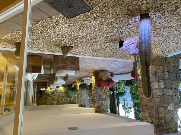 Estudio en calle Londres s/n