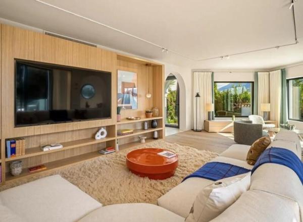 Casa independiente en calle Pilatos, 35