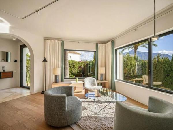 Casa independiente en calle Pilatos, 35