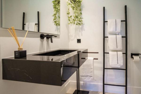 Casa independiente en avenida Generalife, 27 -25