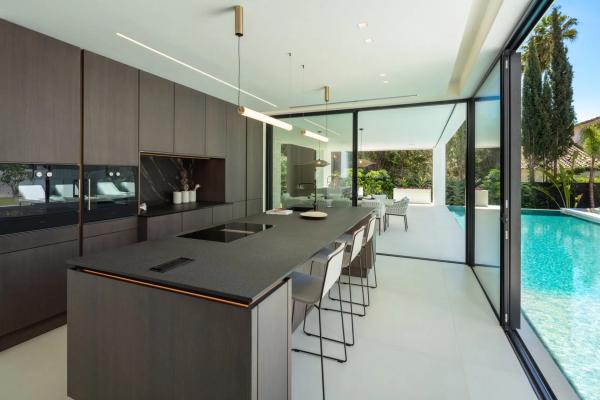 Casa independiente en calle Copenhague 30-d, 37 -32