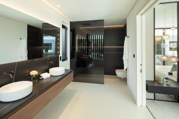 Casa independiente en calle Copenhague 30-d, 37 -32