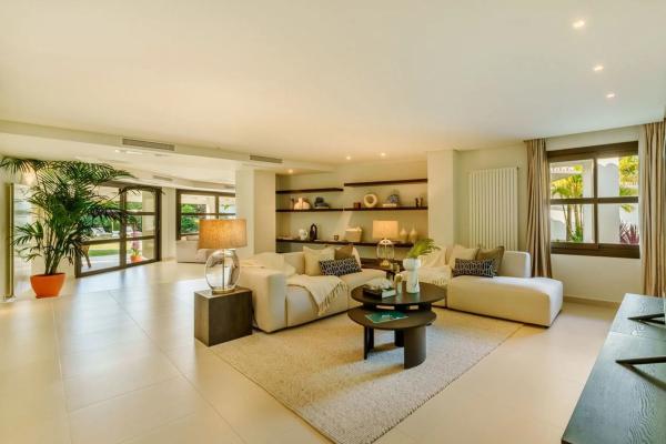 Casa independiente en calle Milan 28-d