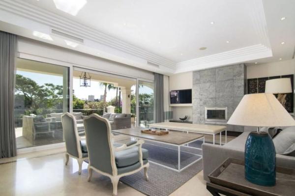 Casa independiente en avenida del Prado