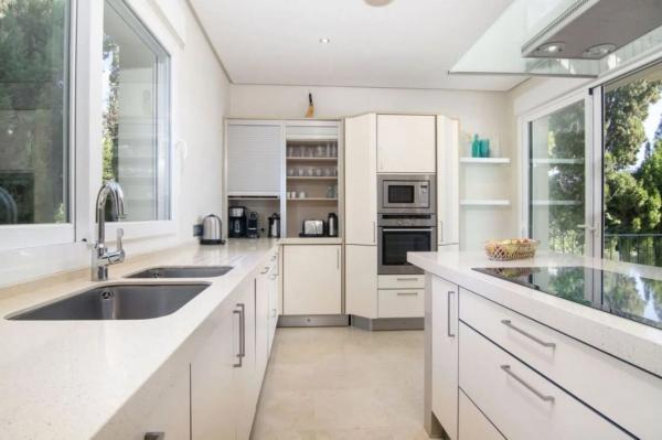 Casa independiente en avenida del Prado