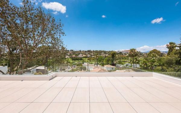 Casa independiente en calle Copenhague 30-d