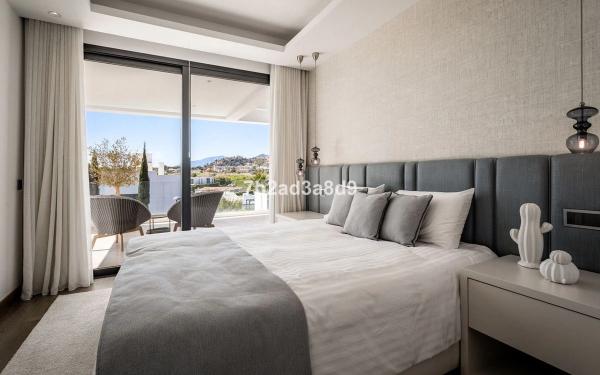 Chalet en avenida Generalife