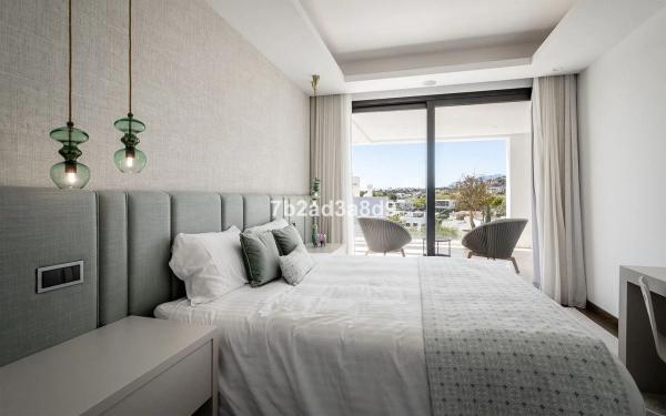 Chalet en avenida Generalife