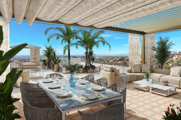 Ocho de Oro by Versace Homes