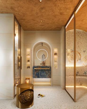 Ocho de Oro by Versace Homes