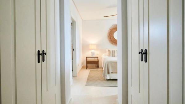 Piso en calle Urb. Los Pinos de Aloha, 635