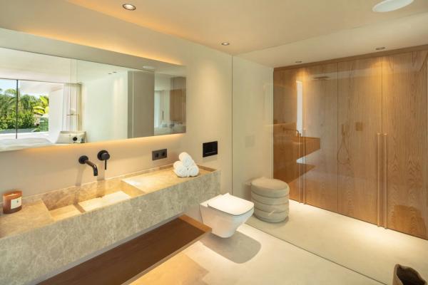 Casa independiente en calle Auriga