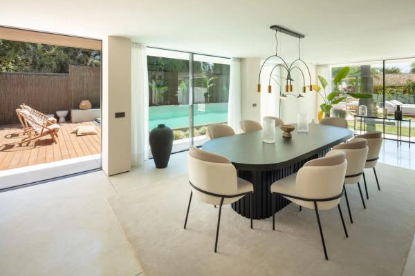 Casa independiente en calle Auriga