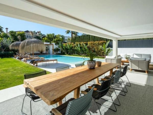 Casa independiente en calle Osa Menor 2g