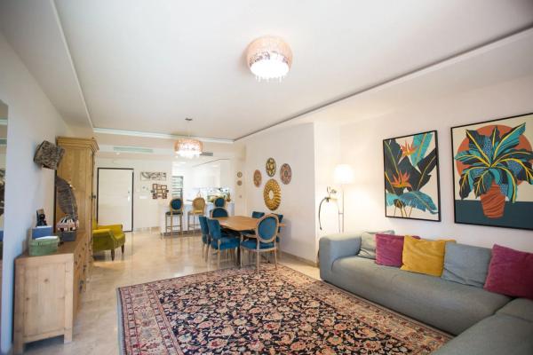 Piso en Urbanizacion n Andalucia j