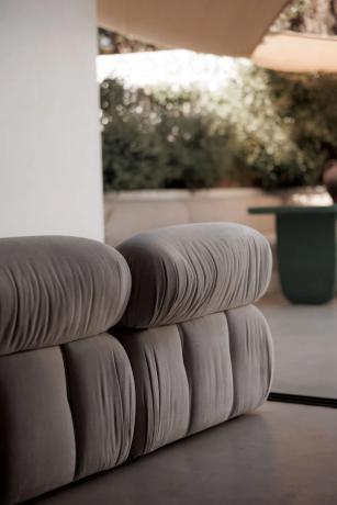 Chalet pareado en calle Hydra, 70