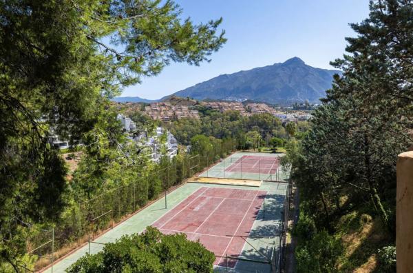 Ático en Barrio Los Naranjos