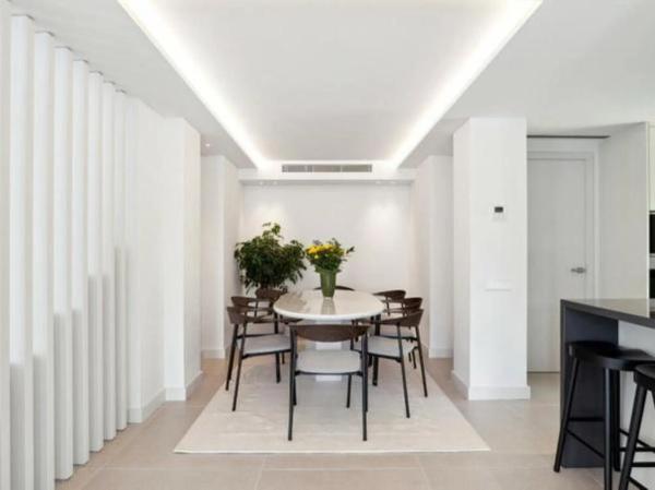 Chalet pareado en calle Sirio