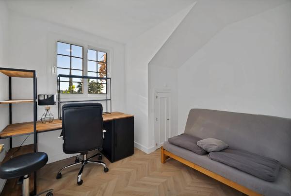 Chalet adosado en calle Pléyades