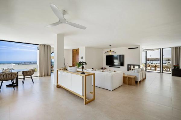 Casa independiente en calle Aries, 25