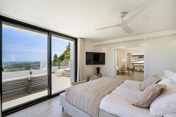 Casa independiente en calle Aries, 25