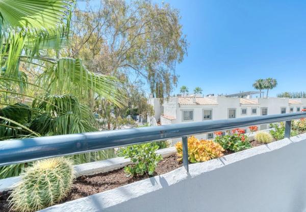 Dúplex en calle Auriga, 38 urbbalkondelgolf