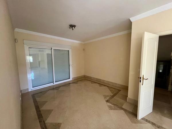 Casa independiente en calle Aries, 43