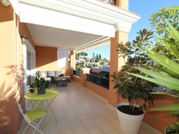 Casa independiente en calle Pléyades, 10 -36