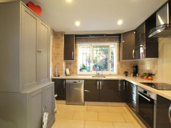 Casa independiente en calle Pléyades, 10 -36