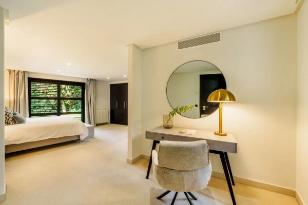 Casa independiente en calle Cruz del Sur