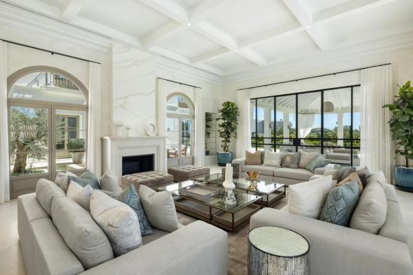 Casa independiente en calle Pléyades